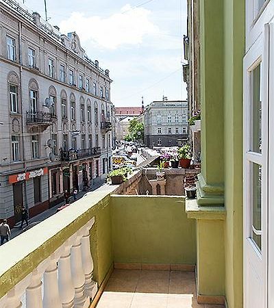 Apartment Vozle Teatra Opery I Baleta Lviv Ngoại thất bức ảnh